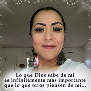 Meet your Posher, Leticia